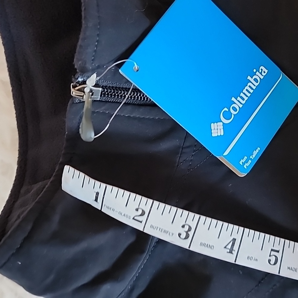 Columbia   Black Fleece Vest Brand New - Picture 5 of 7